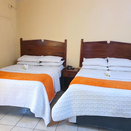 הארארה The Palace Guest House מראה חיצוני תמונה