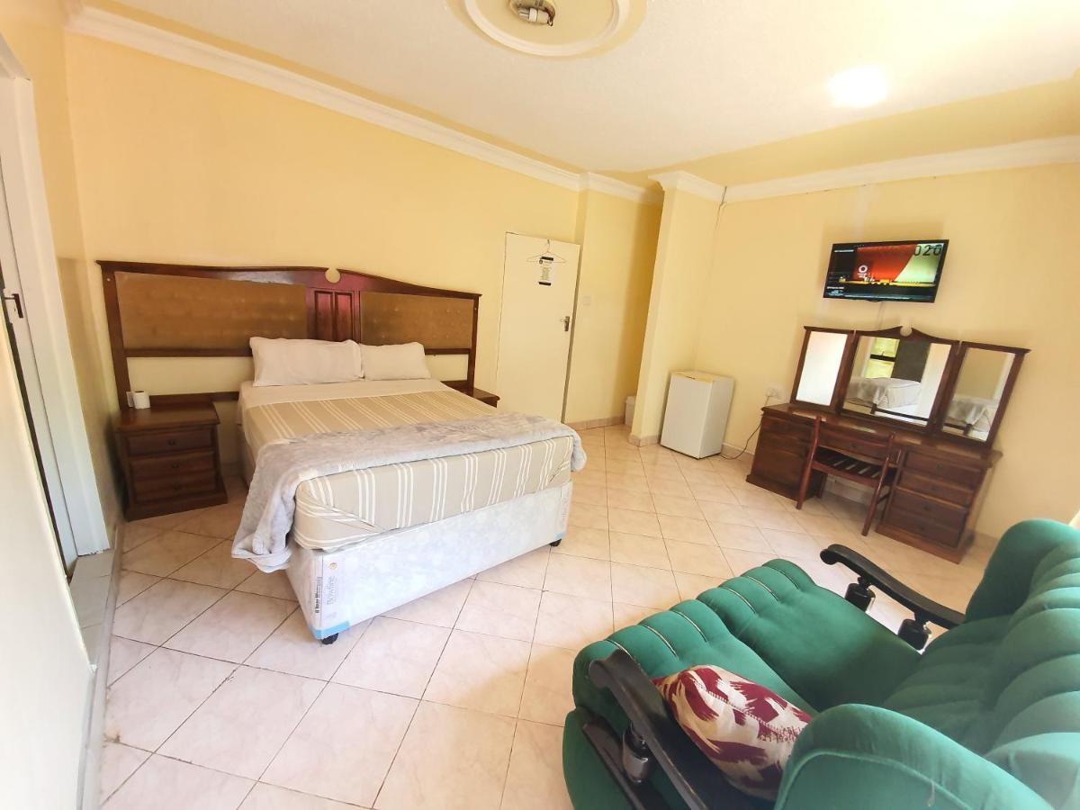 הארארה The Palace Guest House מראה חיצוני תמונה