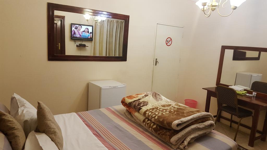 הארארה The Palace Guest House מראה חיצוני תמונה