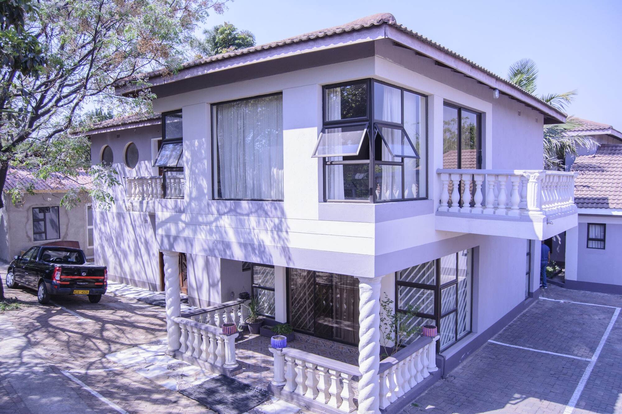 הארארה The Palace Guest House מראה חיצוני תמונה